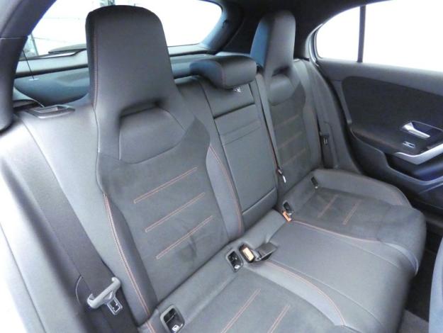 MERCEDES-BENZ Classe A 180 d AMG Line  