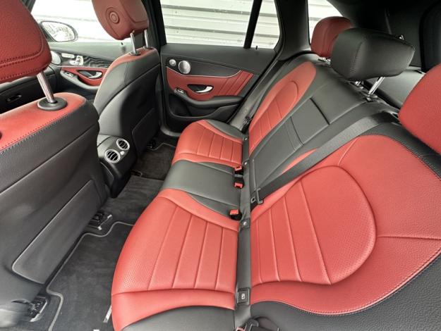 MERCEDES-BENZ GLC SUV GLC 300 4MATIC SUV AMG Line  