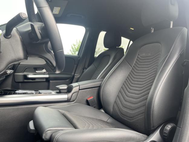 MERCEDES-BENZ GLA 200 d Progressive Line  