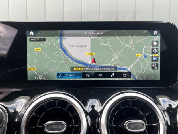 MERCEDES-BENZ GLA 200 d Progressive Line  