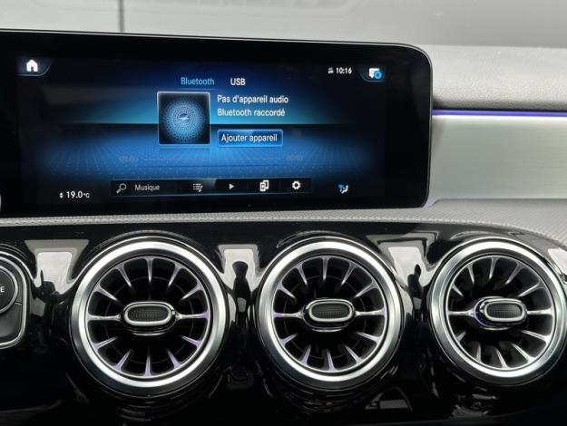 MERCEDES-BENZ Classe A 200 AMG Line  