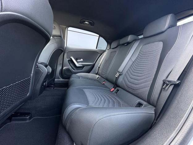MERCEDES-BENZ Classe A 180 Progressive Line  