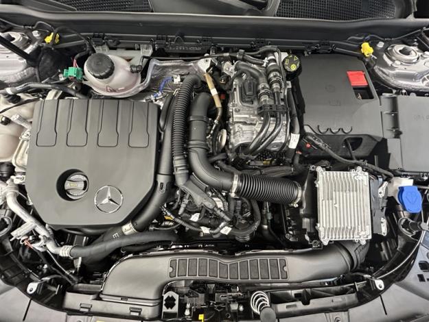 MERCEDES-BENZ Classe A 250 e Progressive Line  