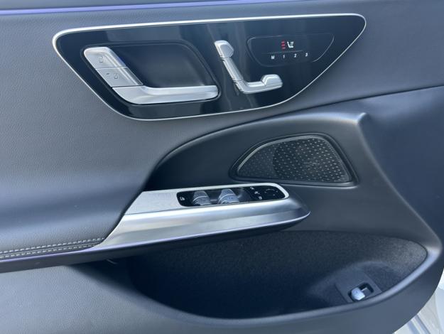MERCEDES-BENZ Classe E Berline Classe E 220 d AMG Line Berline  