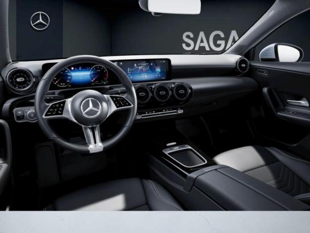MERCEDES-BENZ A-Klasse A 180 Essential Line