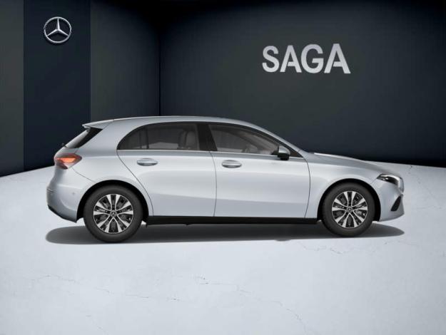MERCEDES-BENZ A-Klasse A 180 Essential Line