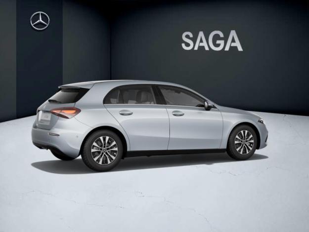 MERCEDES-BENZ A-Klasse A 180 Essential Line