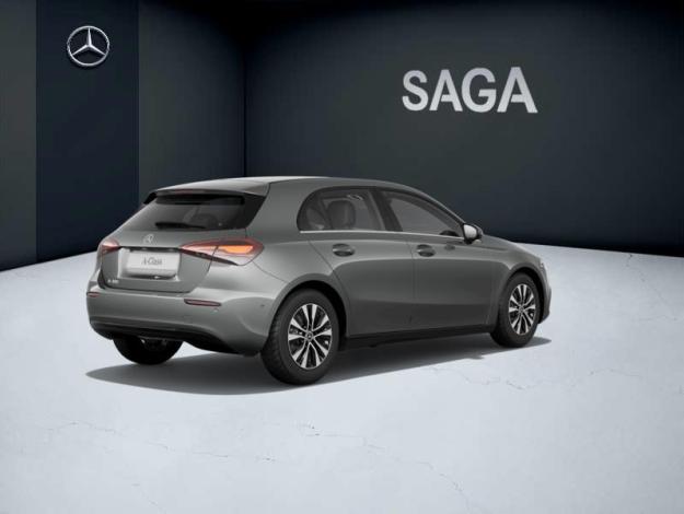 MERCEDES-BENZ A-Klasse A 180 Essential Line