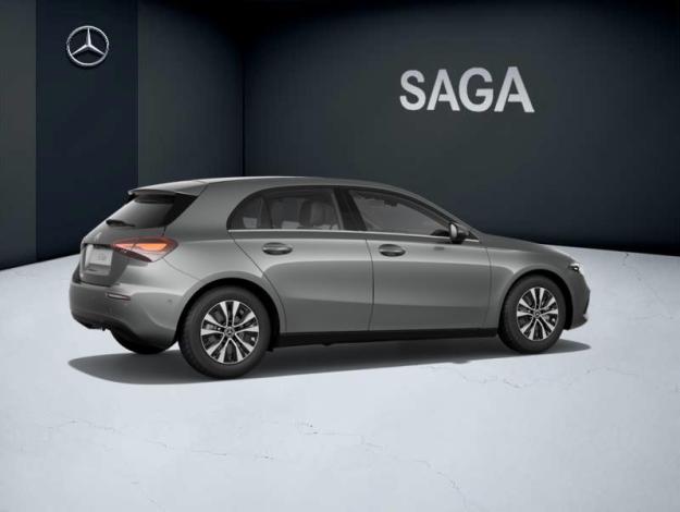 MERCEDES-BENZ A-Klasse A 180 Essential Line