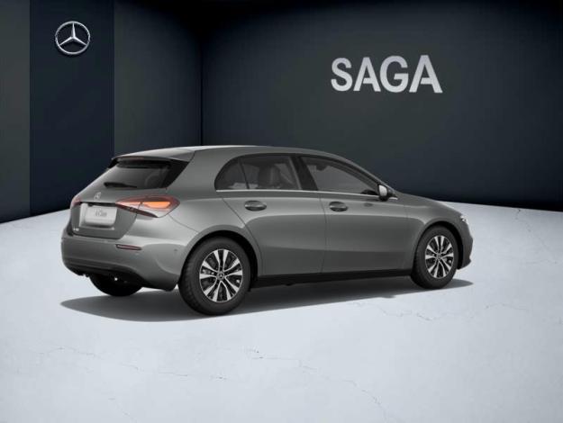MERCEDES-BENZ A-Klasse A 180 Essential Line