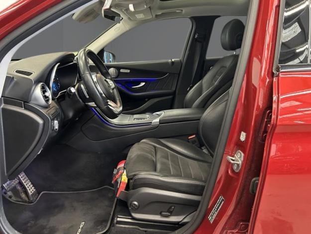 MERCEDES-BENZ GLC 200 d AMG Line  