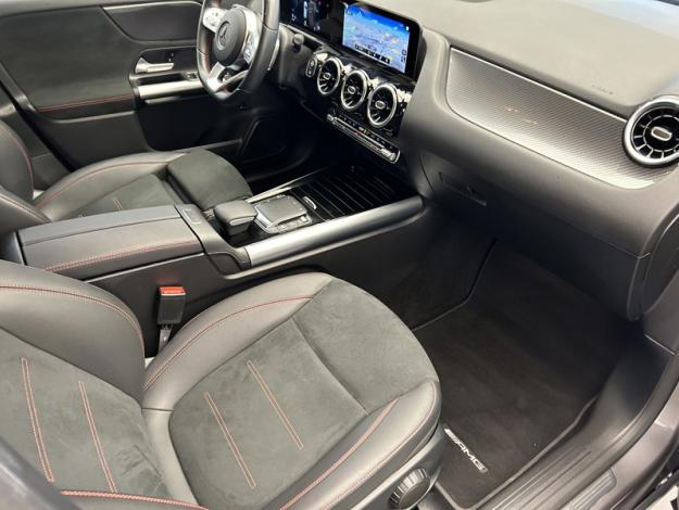 MERCEDES-BENZ GLA 200 d AMG Line  