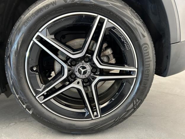MERCEDES-BENZ GLA 200 d AMG Line  
