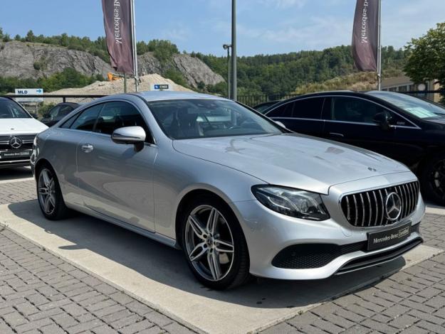 MERCEDES-BENZ E-Klasse E 220 d Coupé