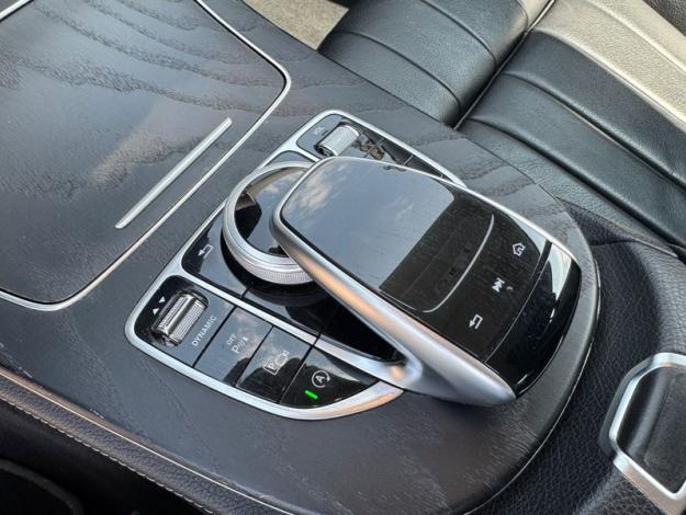 MERCEDES-BENZ E-Klasse E 220 d Coupé