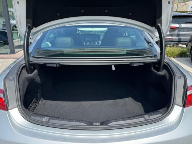 MERCEDES-BENZ E-Klasse E 220 d Coupé