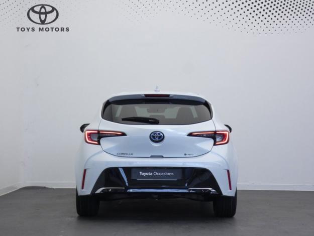 TOYOTA Corolla Hybride 1.8L 140h Design  
