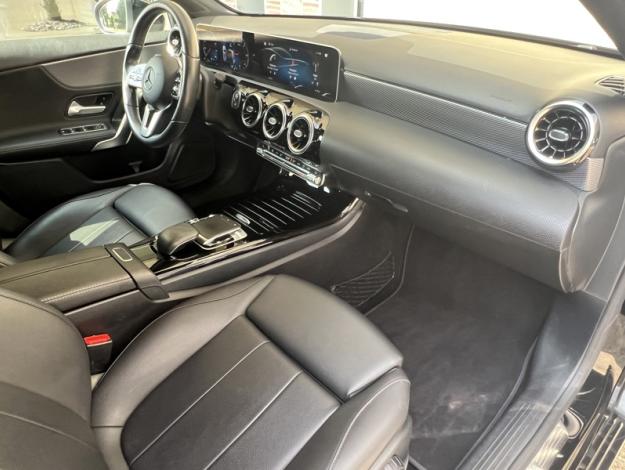 MERCEDES-BENZ Classe A 180 d Progressive Line  