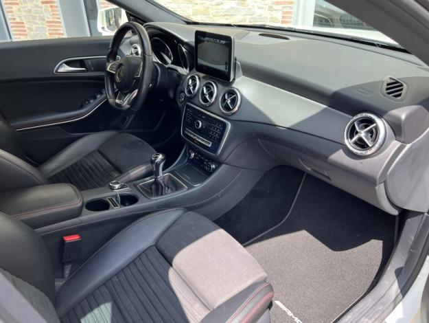 MERCEDES-BENZ CLA Shooting Brake Shooting Brake CLA 180 d SB Launch Edition Pack AMG Line 
