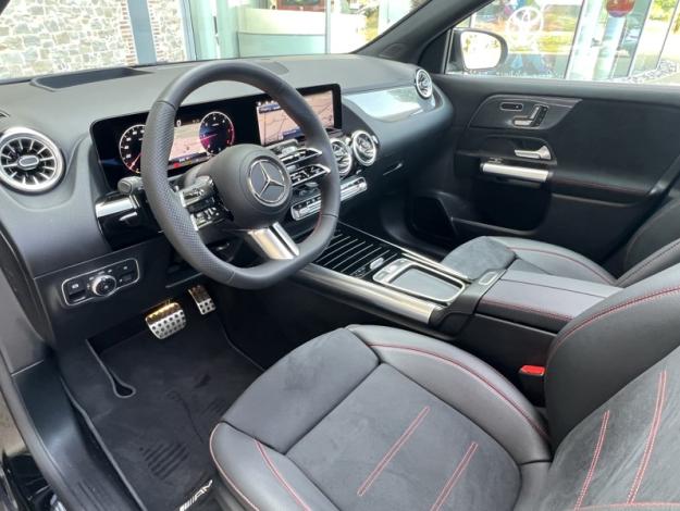 MERCEDES-BENZ GLA 200 d AMG Line  