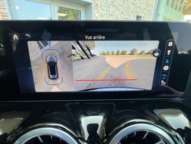 MERCEDES-BENZ GLA 200 d AMG Line  