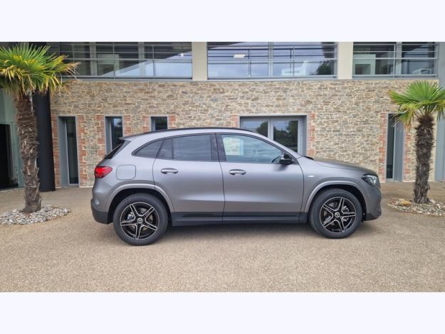 MERCEDES-BENZ GLA 250 e Hybrid EQ AMG Line  GLA 250 e Hybrid EQ AMG Line