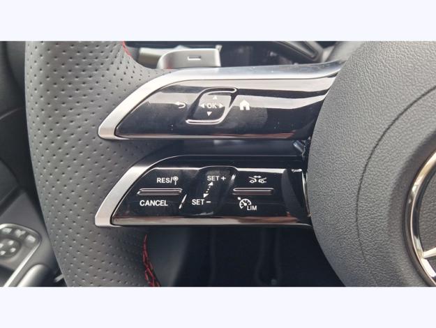 MERCEDES-BENZ GLA 250 e Hybrid EQ AMG Line  GLA 250 e Hybrid EQ AMG Line