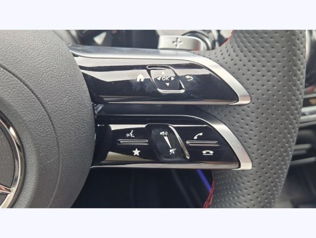 MERCEDES-BENZ GLA 250 e Hybrid EQ AMG Line  GLA 250 e Hybrid EQ AMG Line