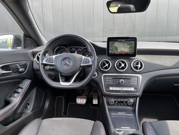 MERCEDES-BENZ CLA Shooting Brake CLA 220 d SB Fascination  