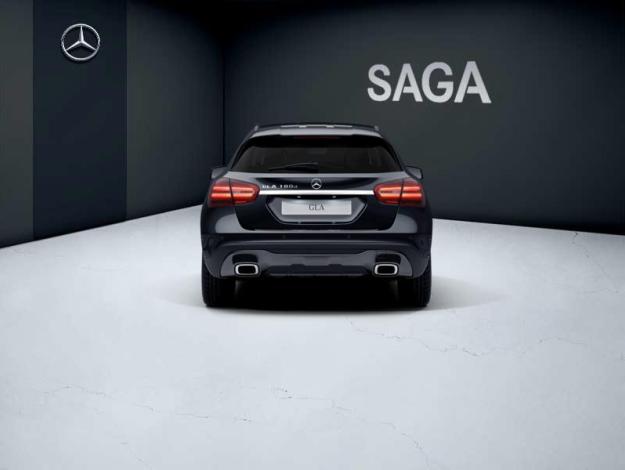 MERCEDES-BENZ GLA 180 d Sensation  