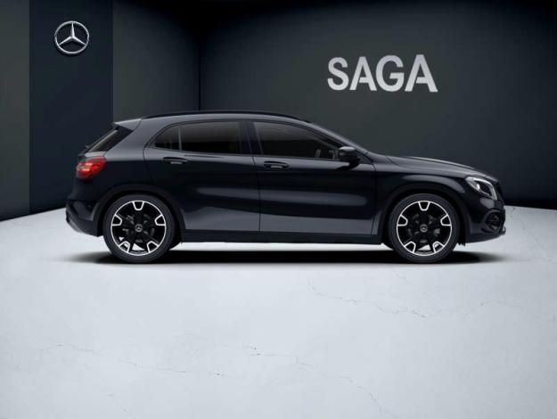 MERCEDES-BENZ GLA 180 d Sensation  