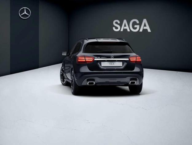 MERCEDES-BENZ GLA 180 d Sensation  