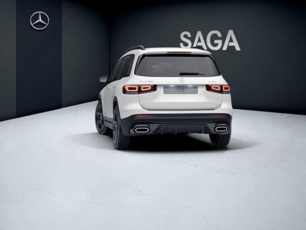 MERCEDES-BENZ GLB 250 4MATIC AMG Line Launch Edition  
