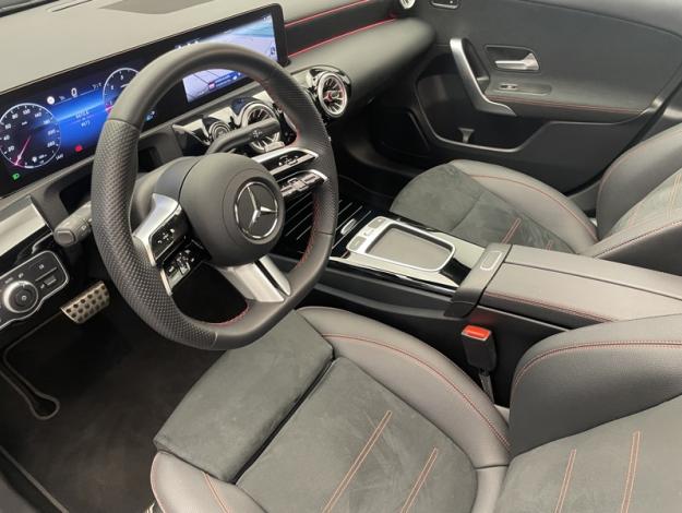 MERCEDES-BENZ Classe A 180 d AMG Line  