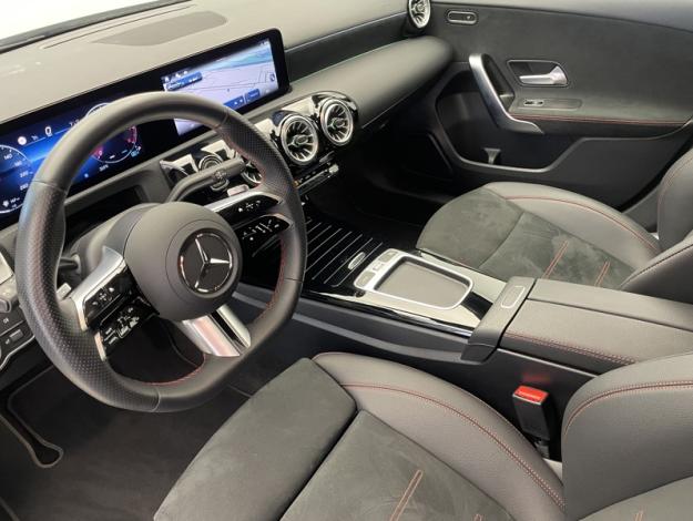 MERCEDES-BENZ Classe A 200 AMG Line  