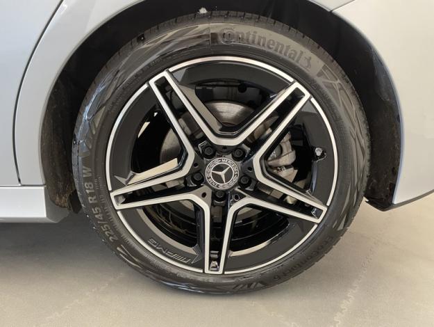 MERCEDES-BENZ Classe A 200 AMG Line  