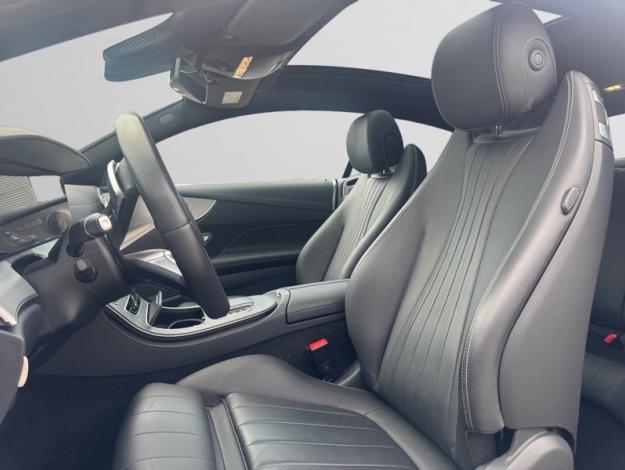 MERCEDES-BENZ E 220 d 4MATIC Coupé AMG Line  
