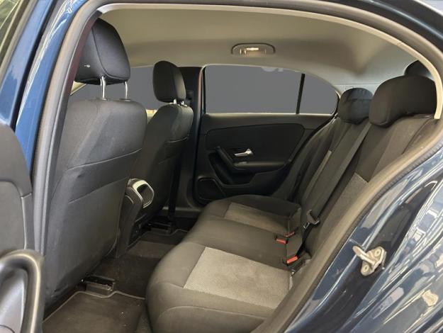 MERCEDES-BENZ A 180 d Style  