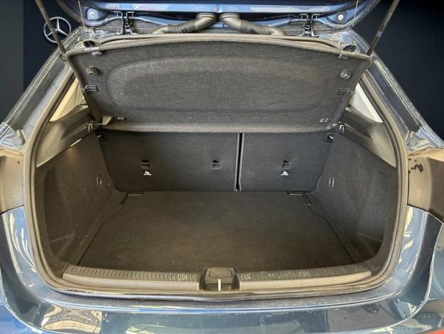MERCEDES-BENZ A 180 d Style  