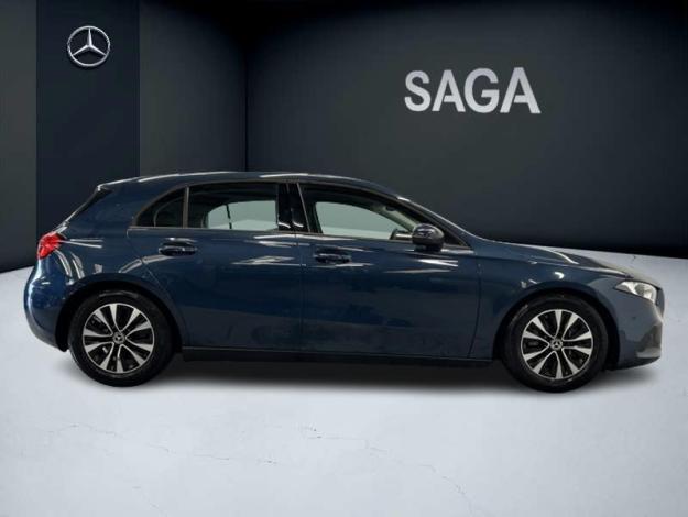 MERCEDES-BENZ A 180 d Style  