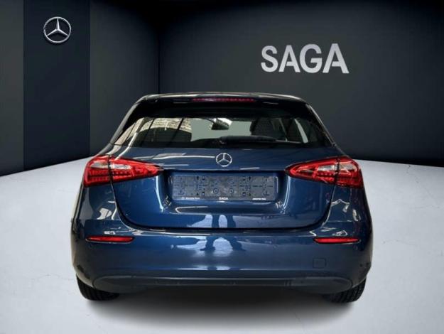 MERCEDES-BENZ A 180 d Style  