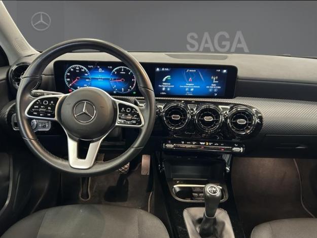MERCEDES-BENZ A 180 d Style  