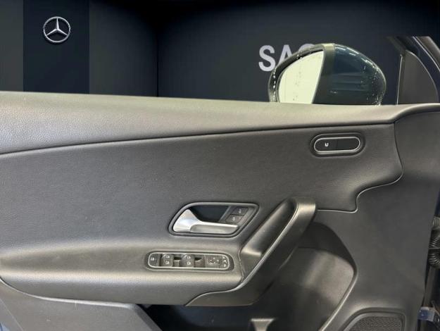 MERCEDES-BENZ A 180 d Style  