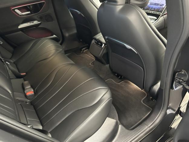 MERCEDES-BENZ EQE 300 Business Line  