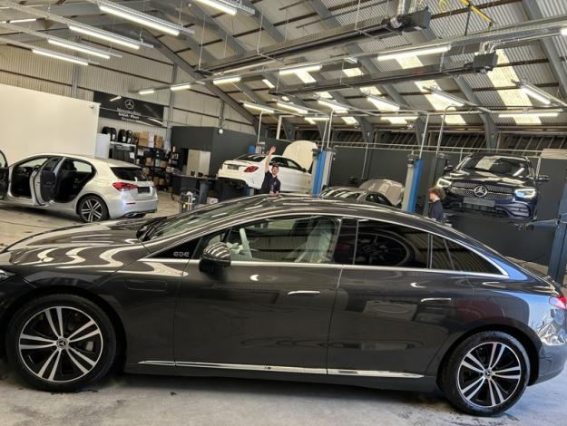 MERCEDES-BENZ EQE 300 Business Line  
