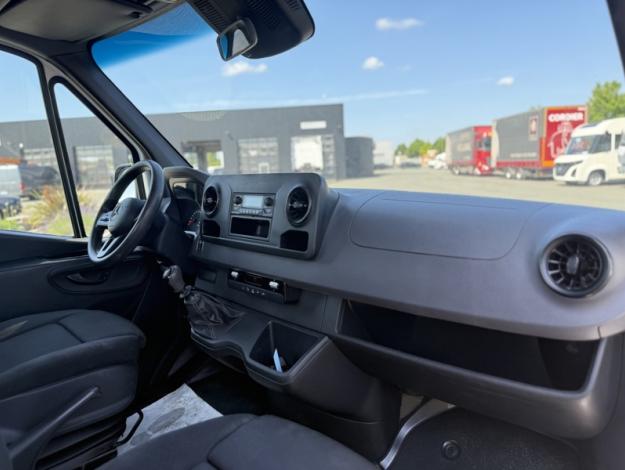 MERCEDES-BENZ Sprinter 514 CCB Benne 6 places  Double cabine