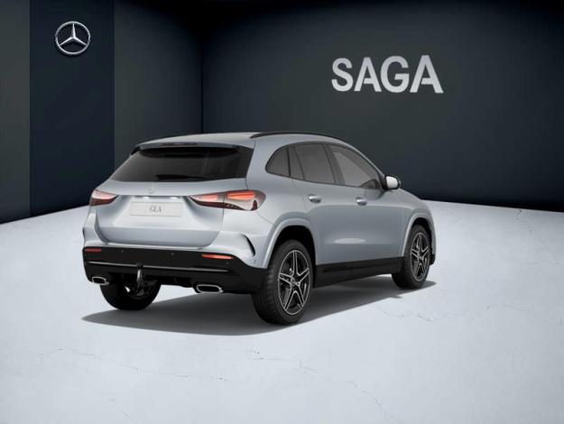 MERCEDES-BENZ GLA 200 d AMG Line  GLA 200 d AMG Line