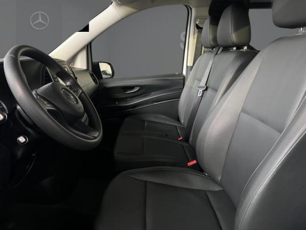 MERCEDES-BENZ Vito eVito Fourgon vitré 300 KM D'autonomie  