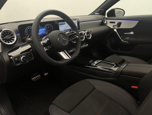 MERCEDES-BENZ Classe A 200 d AMG Line  Classe A 200 d AMG Line
