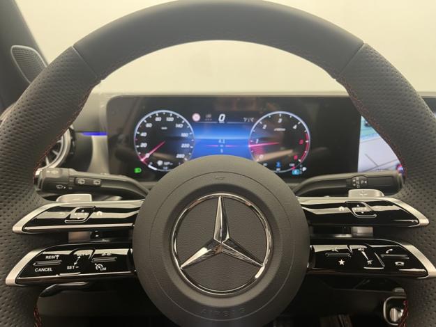 MERCEDES-BENZ Classe A 200 d AMG Line  Classe A 200 d AMG Line